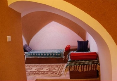 اقامتگاه بومگردی خانه سه نیک یزد — ۵