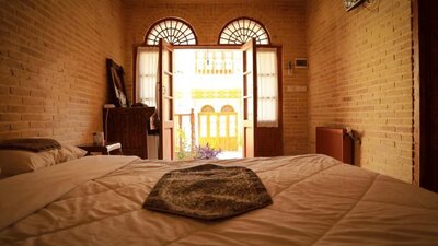 اقامتگاه سنتی فروغ مهر شیراز — ۲