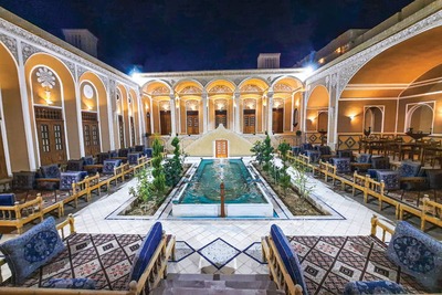 بوتیک هتل دربار یزد — ۳
