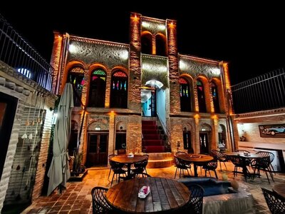 بوتيک هتل مونگ خرم آباد — ۱