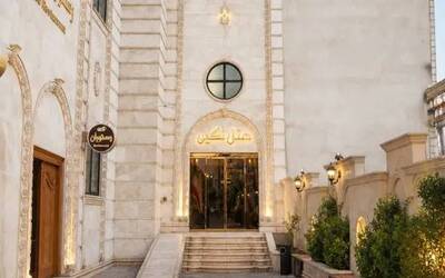 بوتیک هتل نگین پاسارگاد یزد — ۱