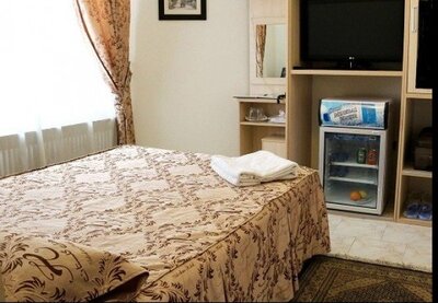 هتل گلستان تهران — ۴