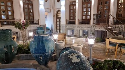 بوتیک هتل عمارت شهسواران اصفهان — ۳