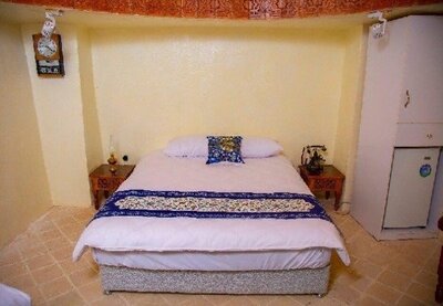 اقامتگاه سنتی ددمان زنجان — ۱