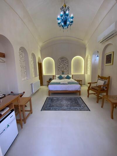 اقامتگاه سنتی رزاس کاشان — ۵