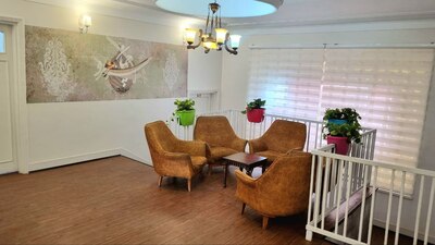 خانه مسافر ایتالیا تهران — ۱