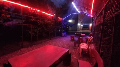 خانه مسافر گل یاس بندر انزلی — ۵