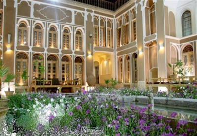 هتل سنتی فیروزه یزد — ۳