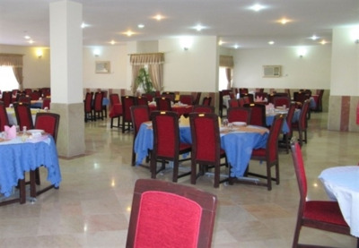 هتل جهانگردی لار — ۳