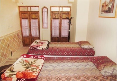 اقامتگاه سنتی خانه نقلی کاشان — ۳
